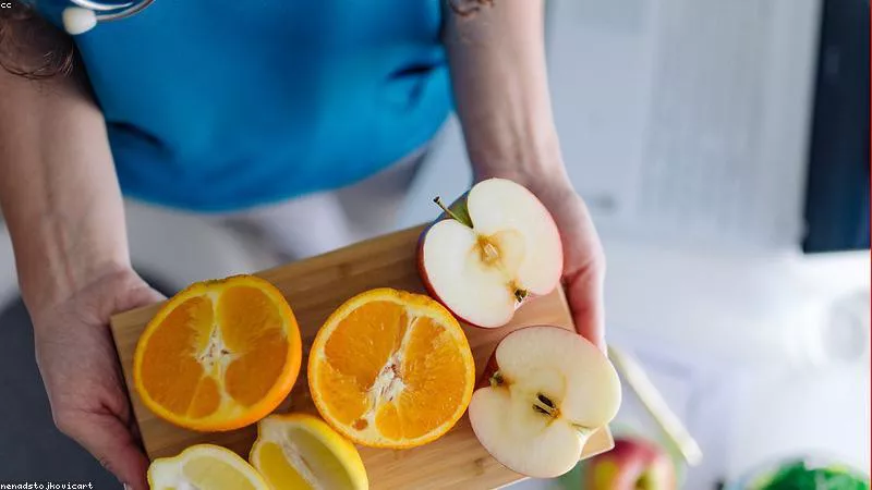 Phân tích y khoa hình ảnh Cách tự làm trà gừng ấm giảm đau đầu giải cảm tại nhà